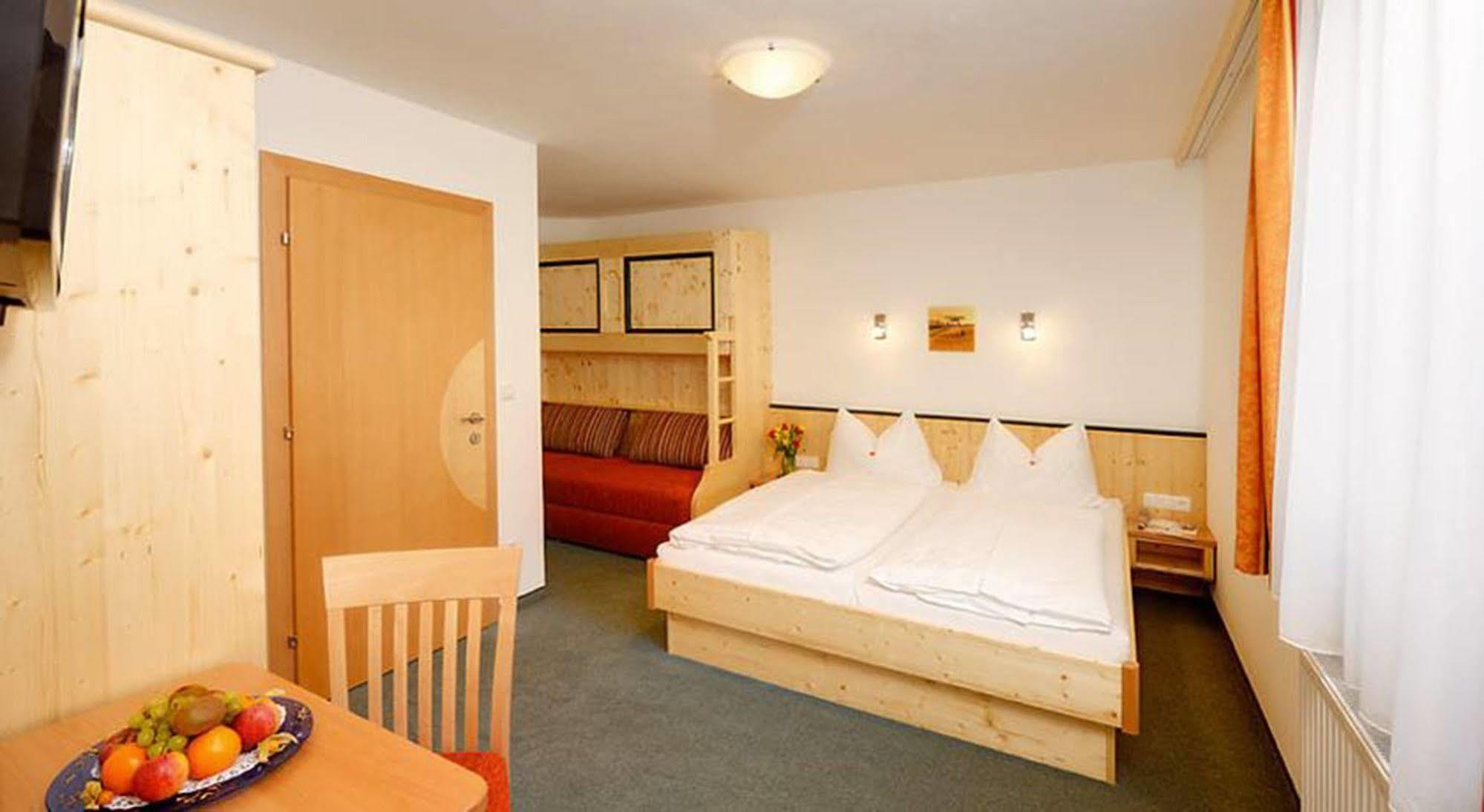 Werfenerhof Hotel Kültér fotó